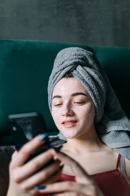 รวยเงียบๆ ด้วยโซเชียล (แต่ไม่ต้องหล่อสวย!) : สูตรลับรายได้แบบไม่ต้องโชว์หน้า