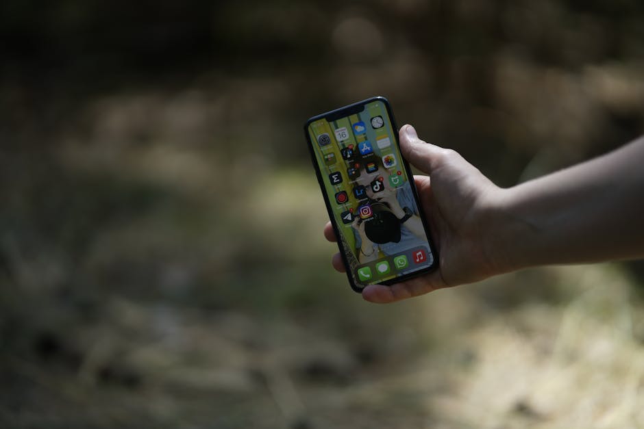 หน้าตาดีแต่ขายไม่ได้: ทำไมแบรนด์สกินแคร์-อาหารเสริมยอดฟอลเยอะ แต่ยอดขายกลับนิ่งเป็นน้ำแข็ง (และวิธีแก้แบบเจาะจิตวิทยา!)