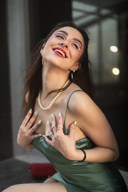 เมื่อแพลตฟอร์ม TikTok กลายเป็นสนามรบจิตวิทยา: ทำไมคลิปดีๆ ถึงดับ ส่วนคลิปงงๆ ถึงดัง?