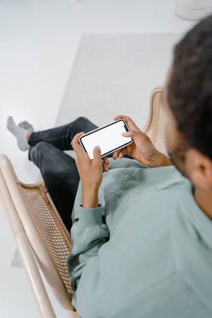 โดนเตือนเพราะคลิปไวรัล? เมื่อคอนเทนต์ YouTube/Shorts สร้างดราม่าแบบไม่ได้ตั้งใจ (และวิธีเอาตัวรอดจาก PDPA/Law Fail!)